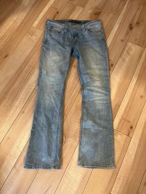 Levi’s Women’s Bootcut-skinny Jeans